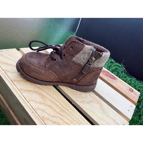 UGG-Kids Booties-Brown- Size 6T - Picture 6 of 10